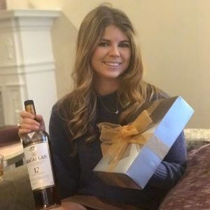 Meet your Posher, Traci